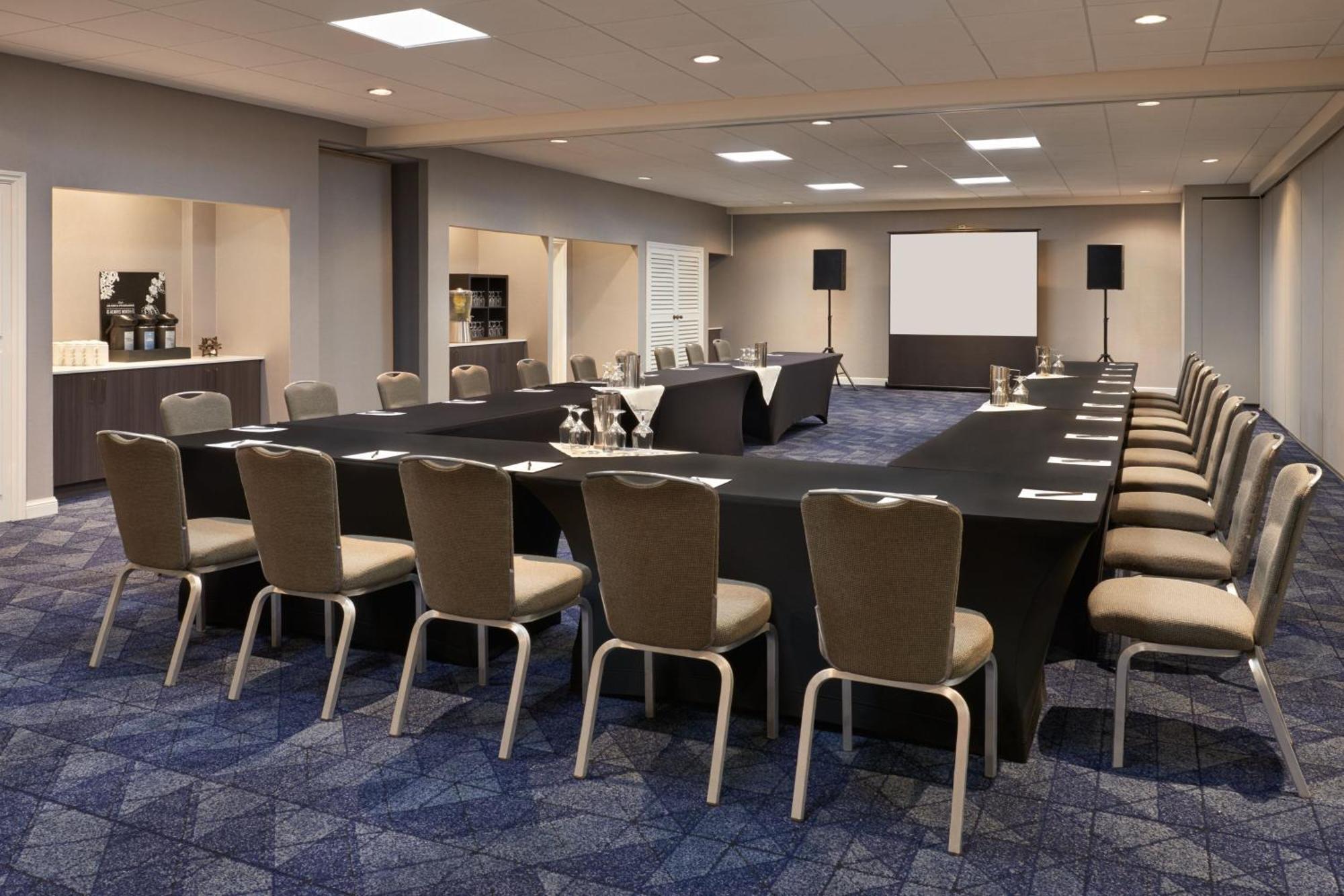 Courtyard By Marriott Ottawa Downtown Hotel Bagian luar foto