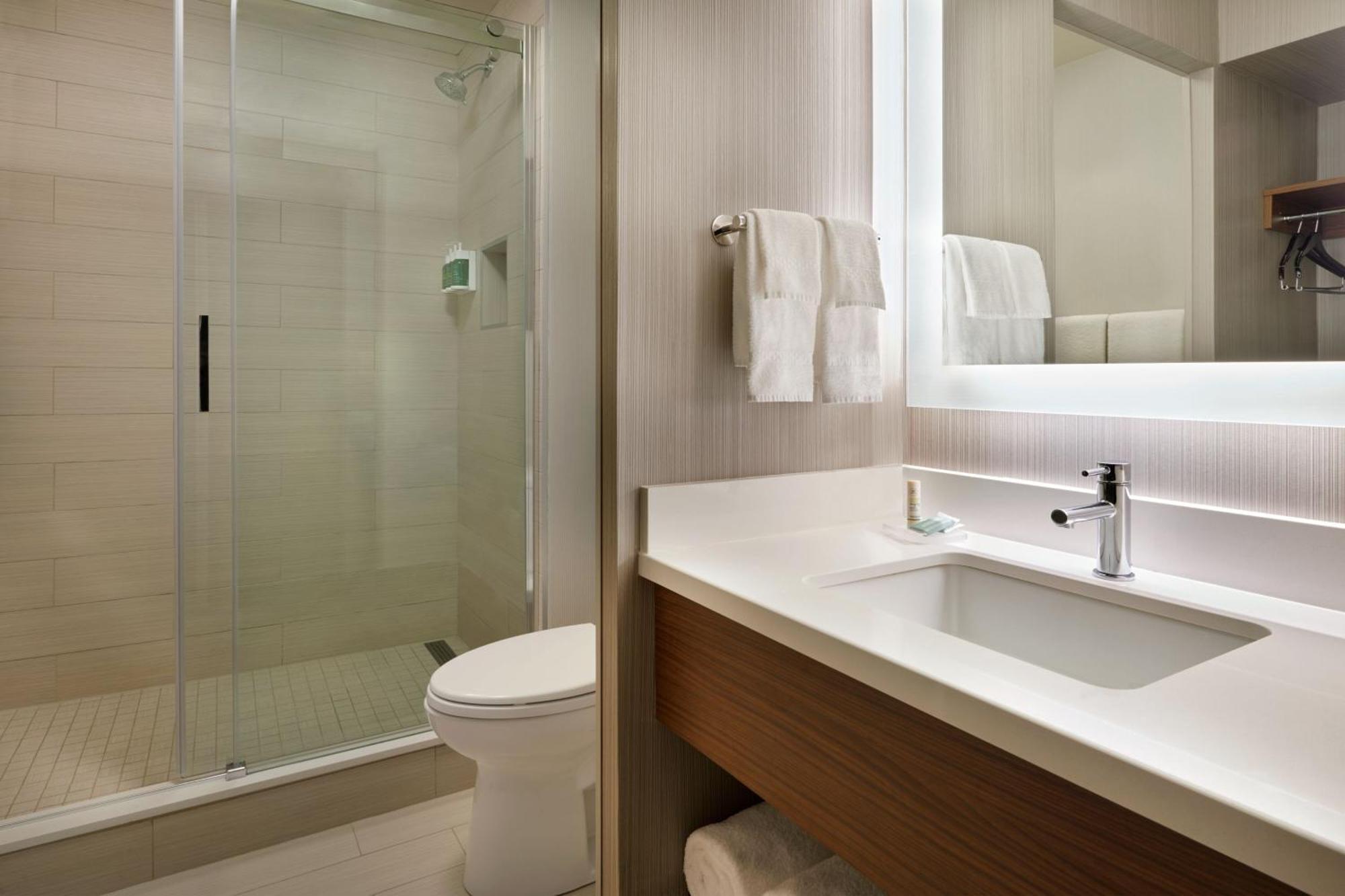 Courtyard By Marriott Ottawa Downtown Hotel Bagian luar foto