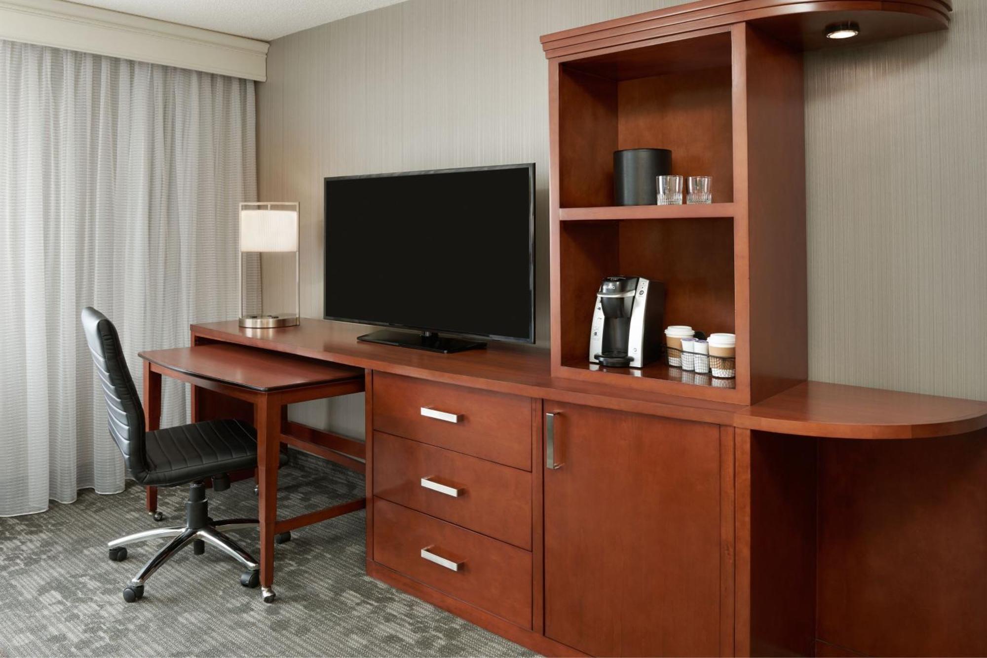 Courtyard By Marriott Ottawa Downtown Hotel Bagian luar foto