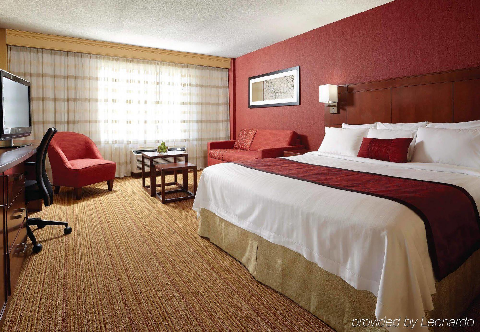 Courtyard By Marriott Ottawa Downtown Hotel Bagian luar foto