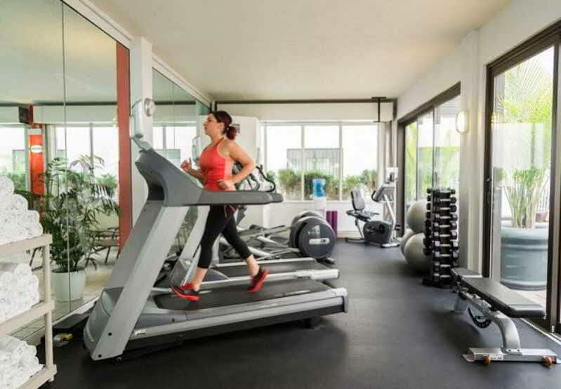 Courtyard By Marriott Ottawa Downtown Hotel Bagian luar foto